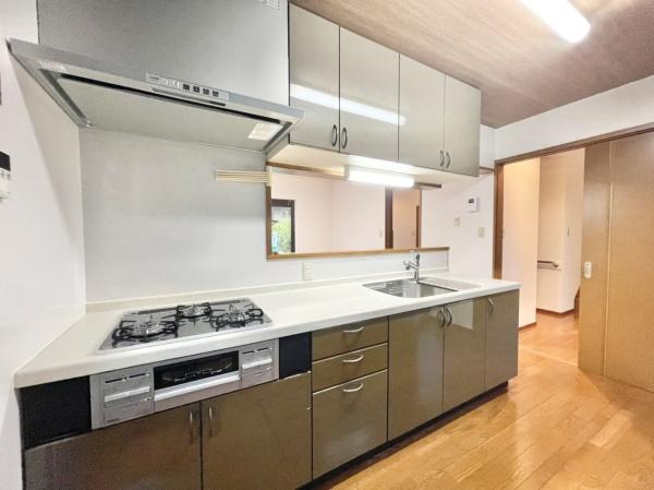 堺市東区中茶屋の中古一戸建て(キッチン)