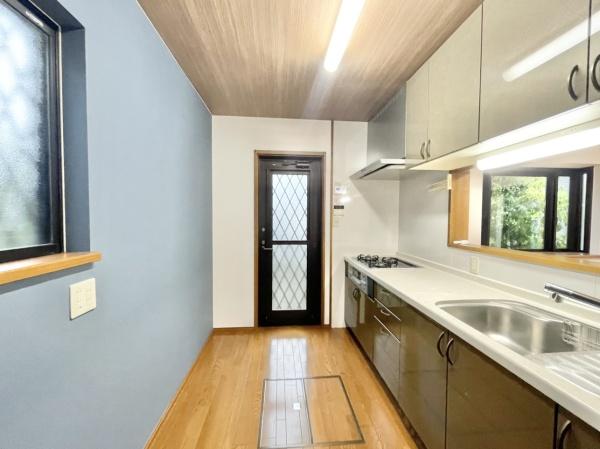 堺市東区中茶屋の中古一戸建て(キッチン)