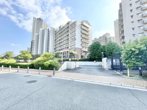 北花田庭園都市グランアヴェニューウエストプレイス