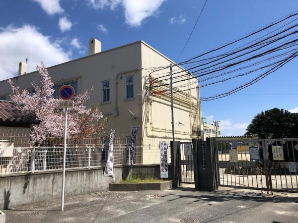 松原市東新町２丁目の中古一戸建て(松原市立中央小学校)