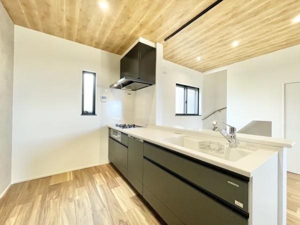 堺市西区鳳中町９丁の新築一戸建