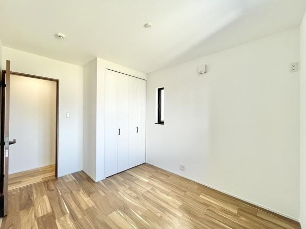 堺市西区鳳中町９丁の新築一戸建