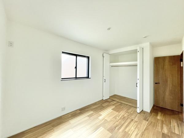 堺市西区鳳中町９丁の新築一戸建