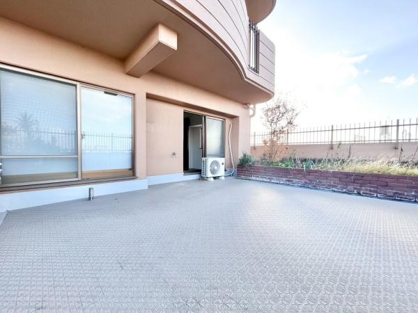 ふぁみーゆ松原・柴垣