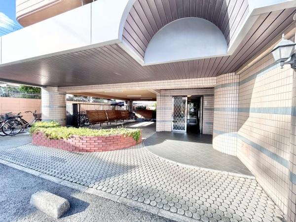 ふぁみーゆ松原・柴垣