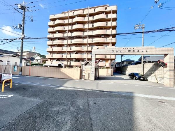 ふぁみーゆ松原・柴垣