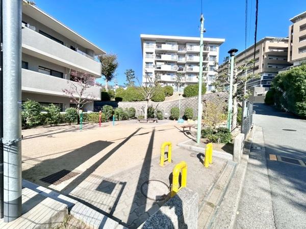 ライオンズガーデン上野芝