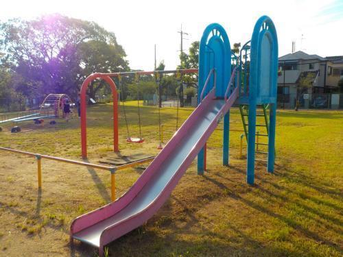 ファミールハイツ上野芝２番館(いたすけ公園)