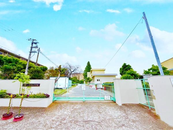 新金岡3丁1番G住宅2棟(堺市立金岡北中学校)