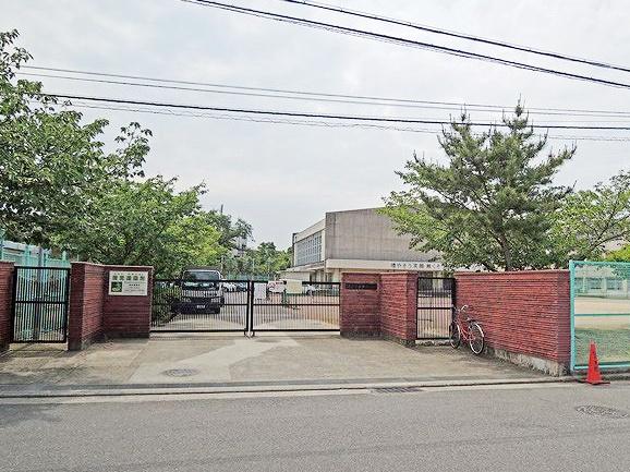 堺市中区深阪２丁の中古一戸建て(堺市立平井中学校)