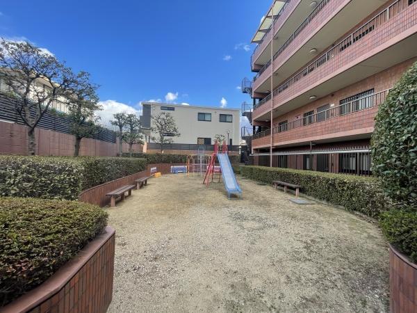 ベルク浜寺公園