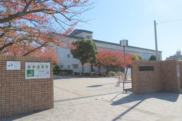 堺市西区浜寺石津町中３丁の中古一戸建て(浜寺中学校)