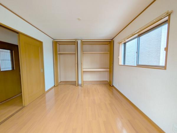 堺市西区鳳中町９丁の中古一戸建て