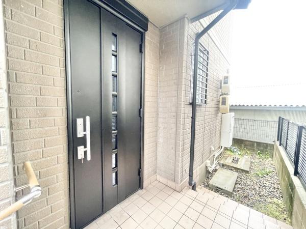 堺市西区浜寺船尾町西２丁の中古一戸建て