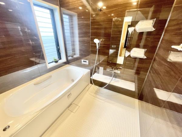 堺市西区浜寺船尾町西２丁の中古一戸建て