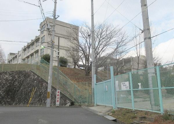 プロパレス泉ヶ丘ステーションステージ(堺市立若松台中学校)