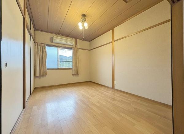 寝屋川市上神田２丁目の中古一戸建て