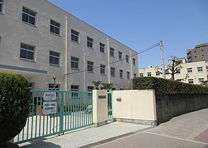 大阪市生野区巽北1丁目の中古一戸建て(大阪市立巽中学校)