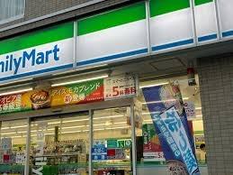 摂津市千里丘2丁目の新築一戸建(ファミリーマート摂津千里丘二丁目店)
