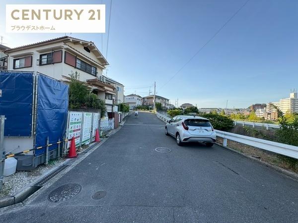 寝屋川市太秦東が丘の新築一戸建