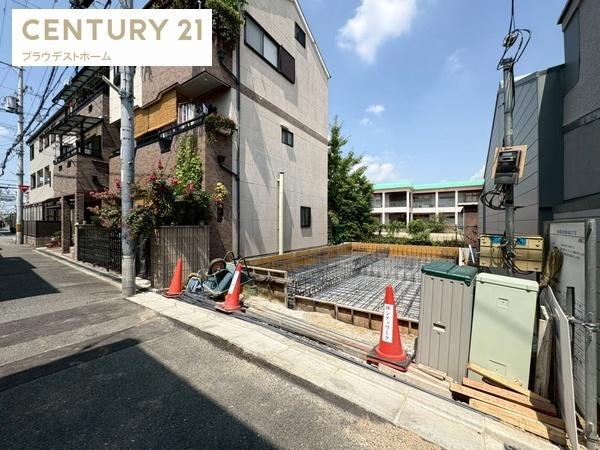 東大阪市小若江３丁目の新築一戸建