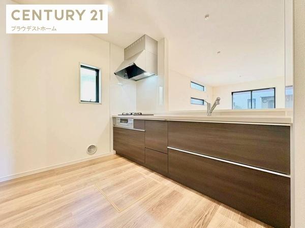 豊中市本町９丁目の新築一戸建