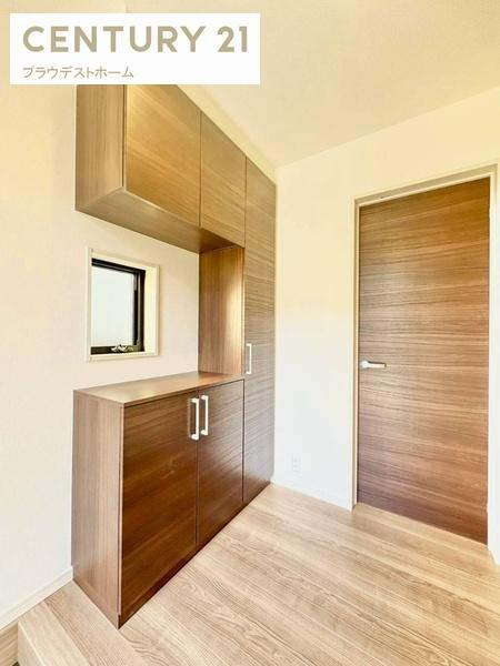 豊中市本町９丁目の新築一戸建