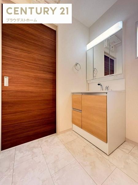 豊中市本町９丁目の新築一戸建