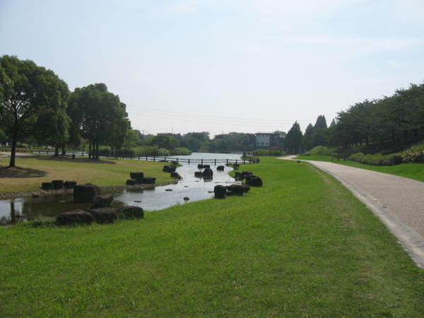 寝屋川市八幡台の土地(打上川治水緑地)