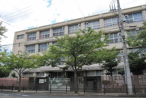 大阪市大正区鶴町４丁目の土地(大阪市立鶴町小学校)