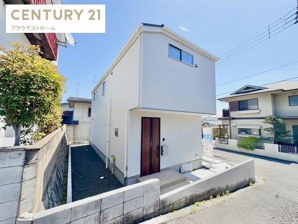 寝屋川市成田東町の新築一戸建