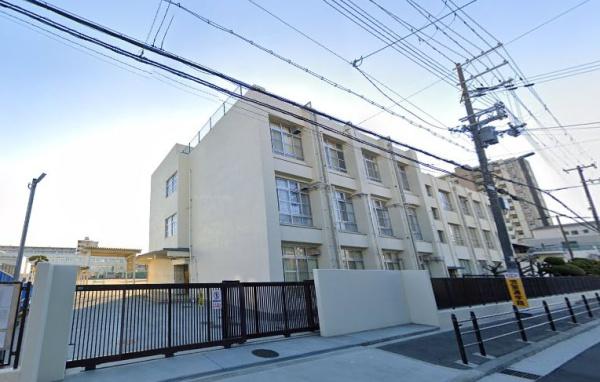 ファミールパーク鶴見(大阪市立榎本小学校)