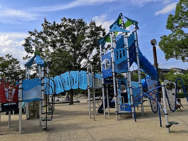 グランコープ吹田(佐井寺南が丘公園)