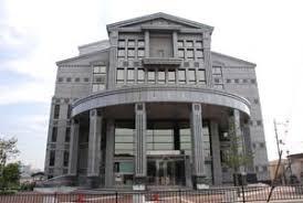 枚方市渚東町の新築一戸建(枚方市立中央図書館)