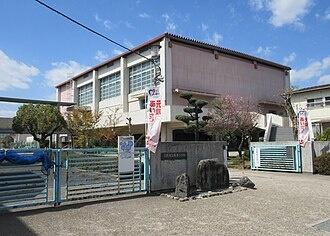 交野市幾野２丁目の新築一戸建(交野市立郡津小学校)