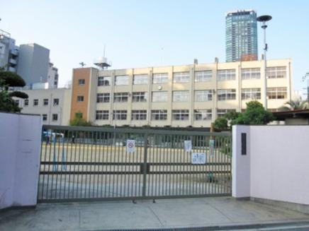 アデレイド新福島(大阪市立福島小学校)