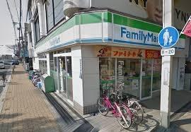 寝屋川市大利町の新築一戸建(ファミリーマート京阪寝屋川市駅前店)