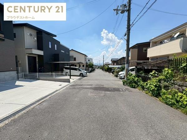 枚方市長尾東町３丁目の新築一戸建
