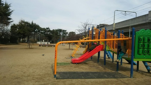 大阪市阿倍野区昭和町４丁目の土地(長池公園)