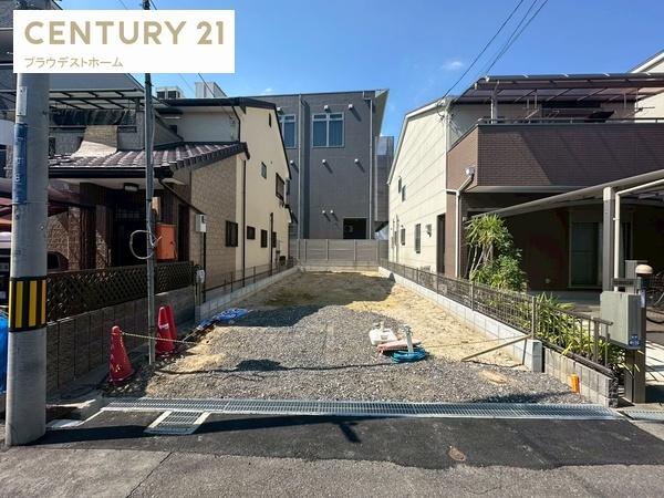 寝屋川市初町の新築一戸建