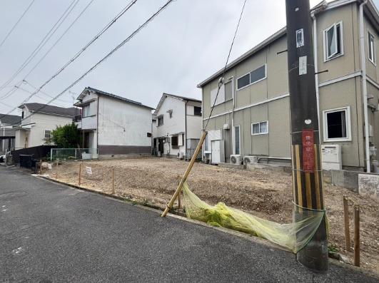 枚方市養父東町の新築一戸建