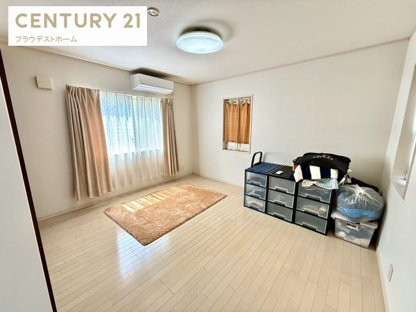 川西市清和台西４丁目の中古一戸建て