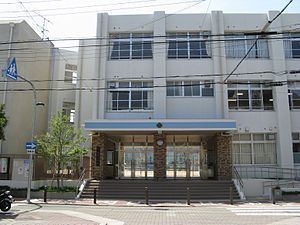 大阪市此花区梅香３丁目の土地(大阪市立梅香小学校)