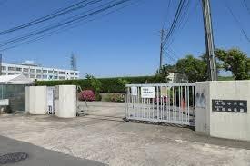 高槻市上牧町1丁目の新築一戸建(高槻市立上牧小学校)