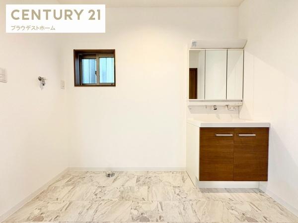 摂津市新在家１丁目の中古一戸建て