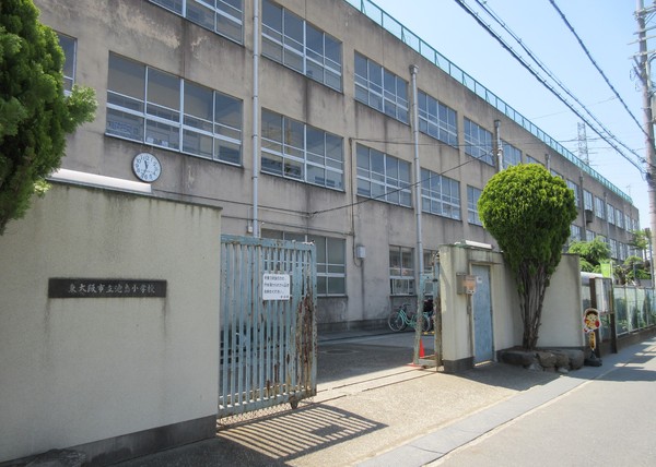東大阪市池島町３丁目の土地(東大阪市立義務教育学校池島学園小学部)