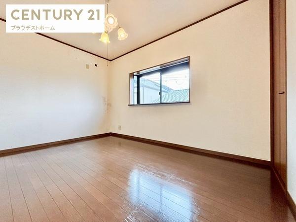 寝屋川市高柳２丁目の中古一戸建て