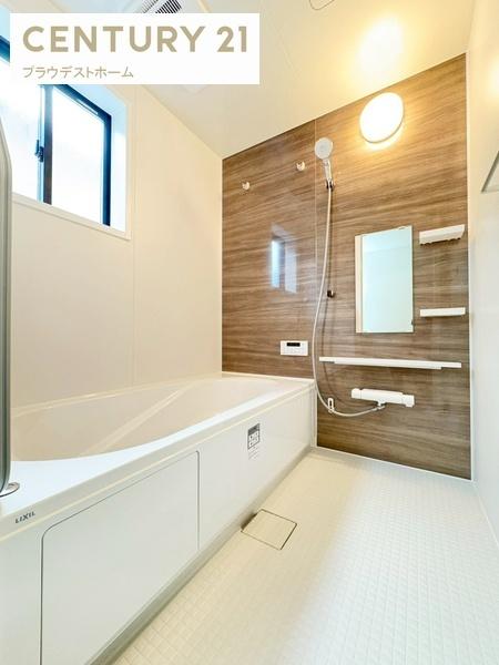 豊中市利倉2丁目の新築一戸建(バス)