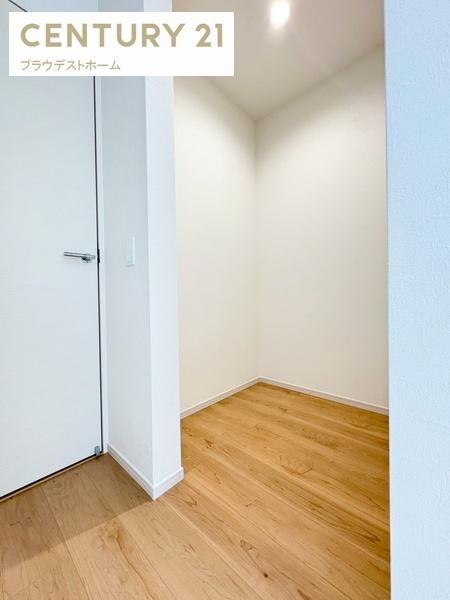 豊中市利倉2丁目の新築一戸建(収納)