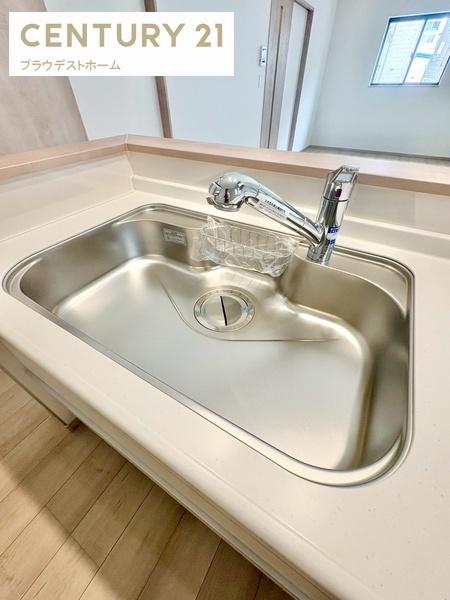 東大阪市大蓮東2丁目の新築一戸建(キッチン)